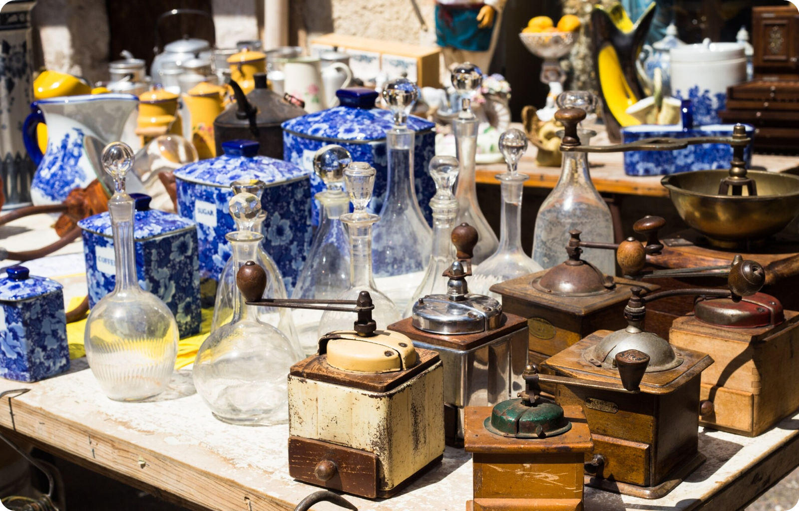Lot 101 · Mixed Decorative Objects and Collectables