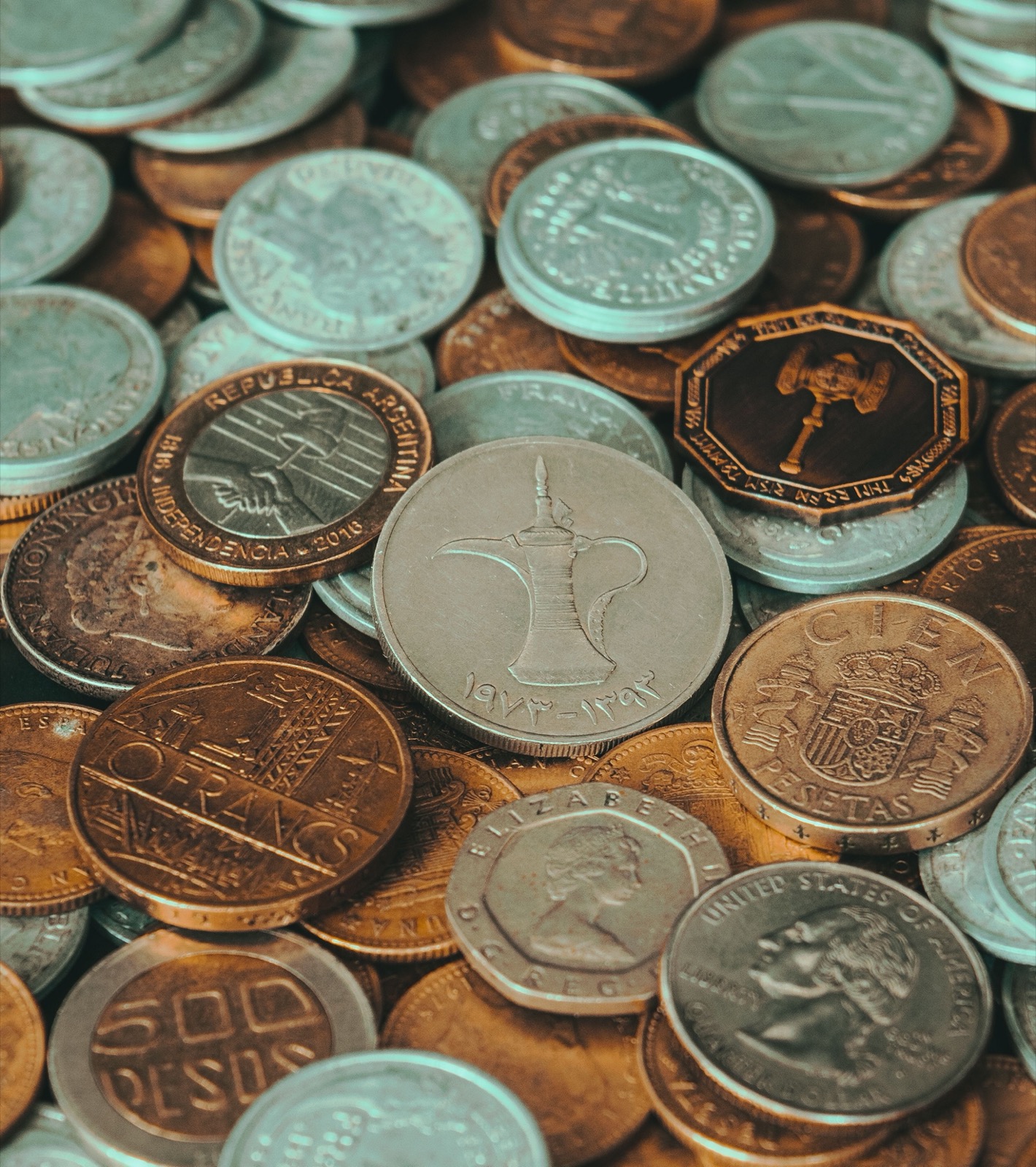 Lot 106 · Mixed Coin Collection