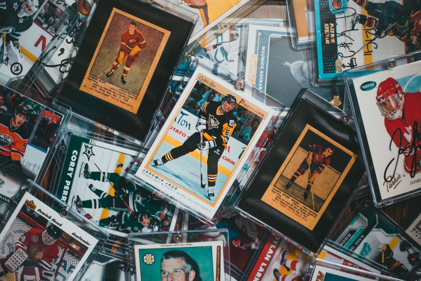 Lot 107 · Sports Trading-Card Collection